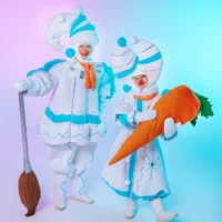 Снеговики